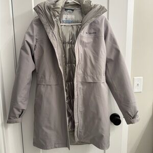 Columbia Light Gray Hooded Jacket